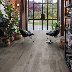 Karndean Vinyl Floor LooseLay Longboard Plank Distressed American Pine